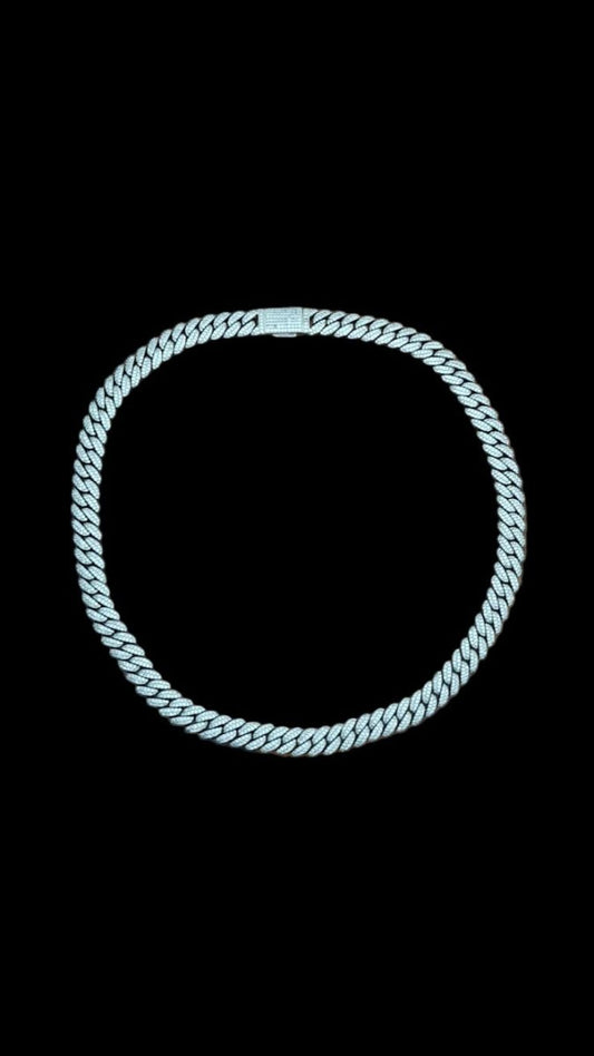 Cuban Chain Iced Out - SWAGWRLD